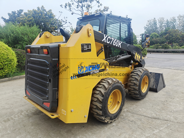 XCMG XC760K Skid Steer Loader