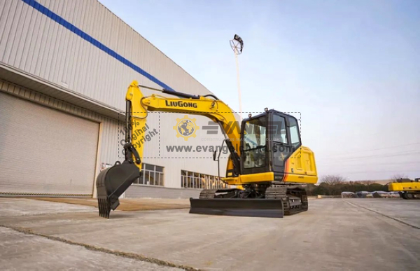 Delivery of 10 LIUGONG 9075F Forest Excavators for Group Procurement