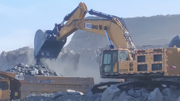 Mining Excavator XE1050——Heavy-Loaded and Efficient, the 100-ton King