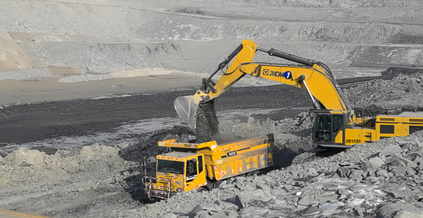 Mining Excavator XE1050——Heavy-Loaded and Efficient, the 100-ton King