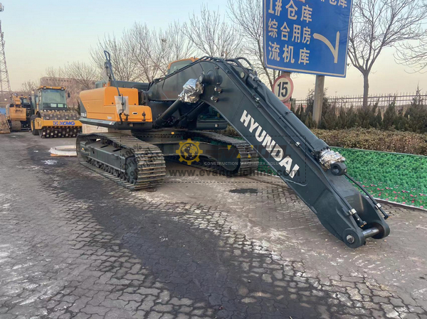 HYUNDAI R350LVS Excavator