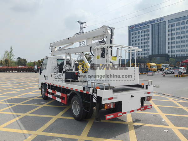 ISUZU CLW5060JGKQ4 Aerial Platform Truck