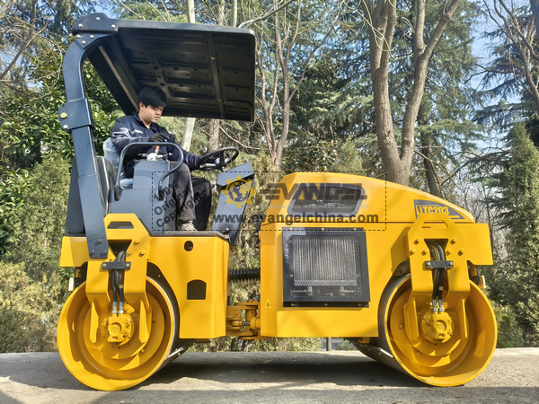 LUTONG LTP1016H Road Roller