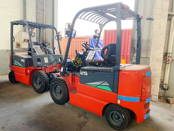 Venezuela - 2 Units HELI CPD25 Forklift 