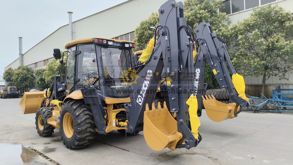 Ecuador - 2 Units XCMG XC870K Backhoe Loaders & 1 XCMG LW300KN Wheel Loader