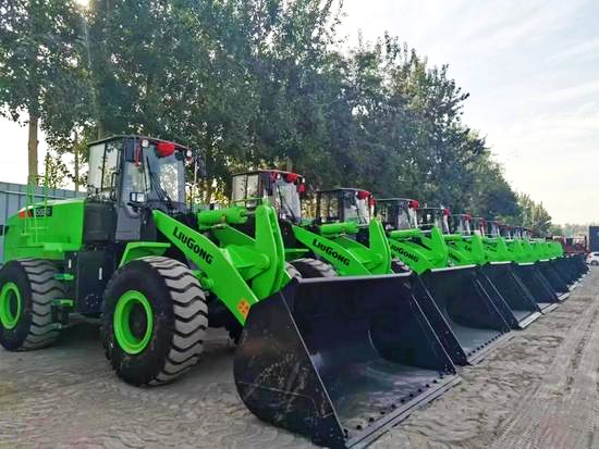 42 Sets of LIUGONG Electric Loaders Delivered In Batch
