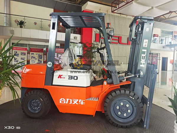 Armenia - 1 Unit HELI CPCD30 Forklift 